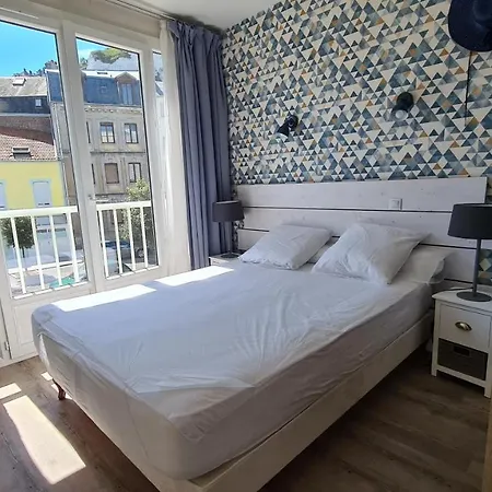 Residence Du Bord De Mer 9 Appartements Avec Une Vraie Vue Mer Le Tréport Exterior foto